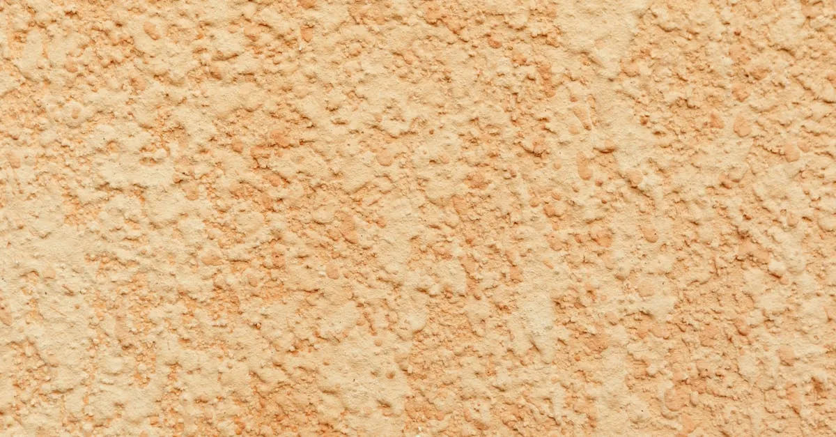 découvrez les meilleures stratégies d'isolation pour les façades en pierre anciennes afin d'améliorer le confort thermique tout en préservant le patrimoine architectural.